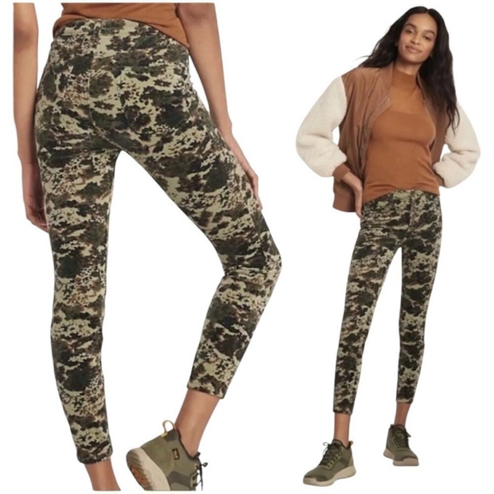 NWT Anthropologie Pilcro High Rise Camo Floral Corduroy Skinny Leg Pant Size 28 - Picture 1 of 8